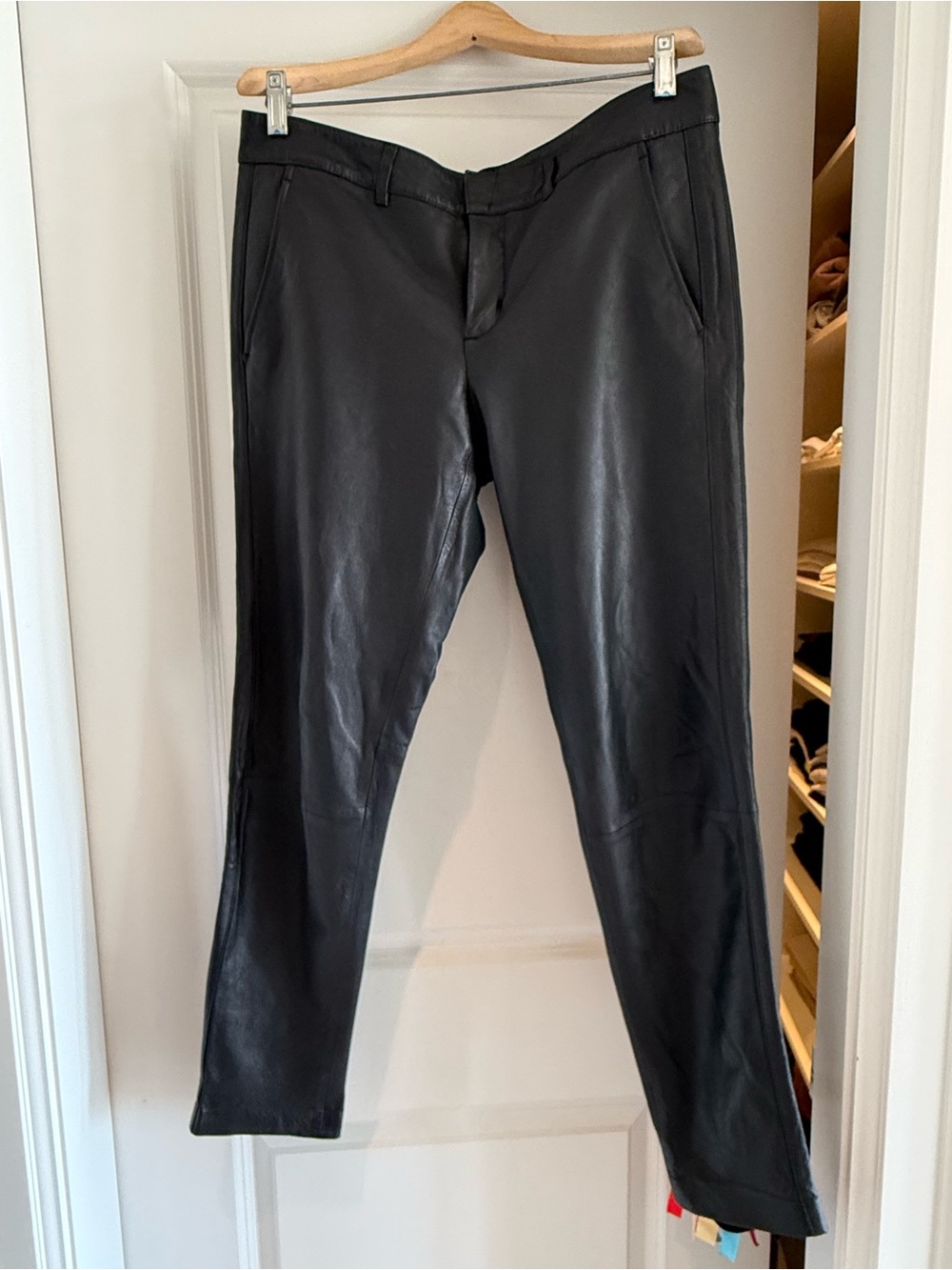 Black Leather Pants - Sleek Tailored Fit